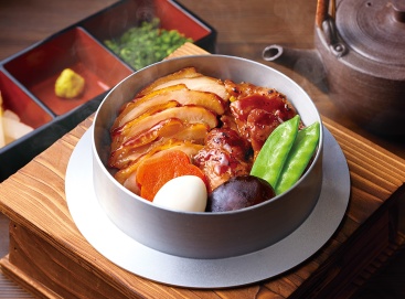 B728 とり釜飯