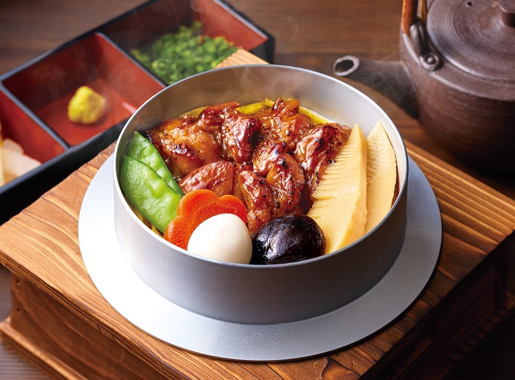 B729 炭火焼鳥釜飯