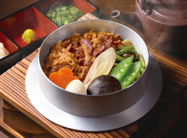 B730 黒毛和牛釜飯