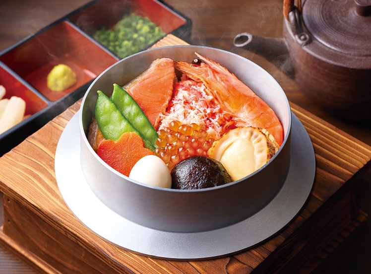 B732 海鮮五目釜飯
