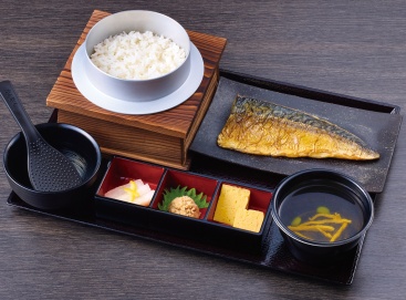B736 さば塩焼き御膳